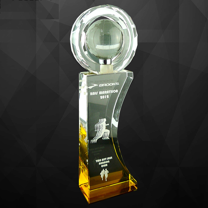 9094 - Exclusive Crystal Globe Award