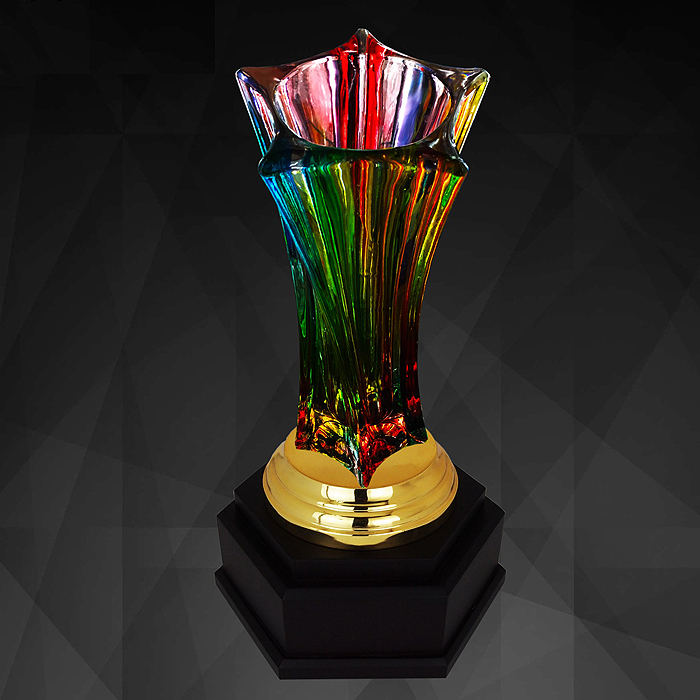 9242 - Exclusive Crystal Vase Trophy