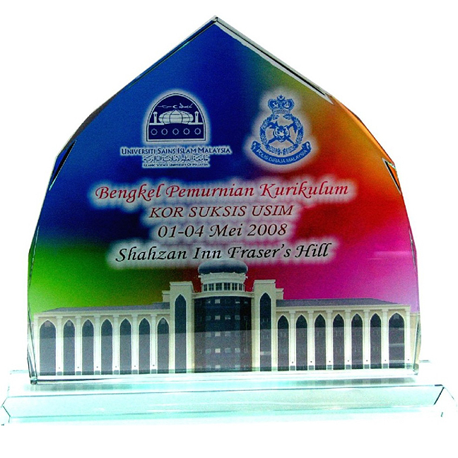 8067 - Exclusive Crystal Glass Awards