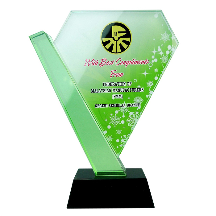 8167 - Exclusive Crystal Glass Awards