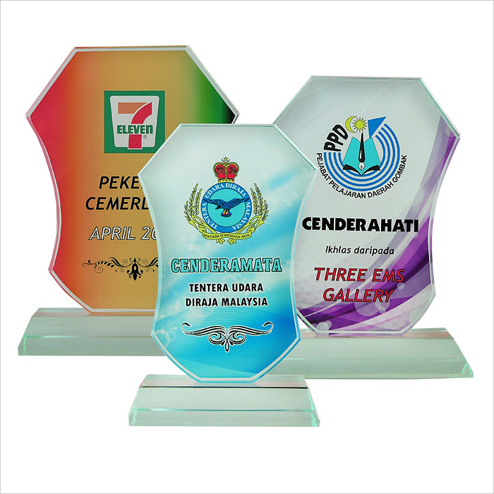 8171 GB - Exclusive Crystal Glass Awards