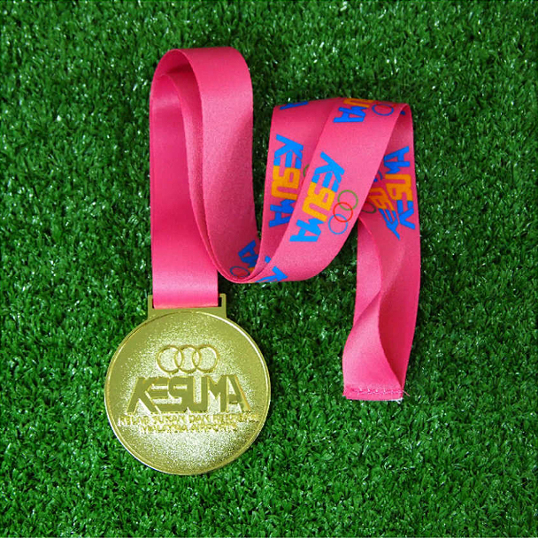 CM 042 - Custom Made Hanging Medal