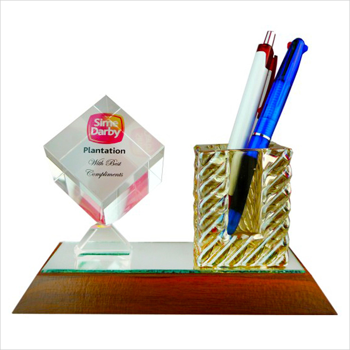 8179 - Crystal Pen Holder & Crystal Paper Weight