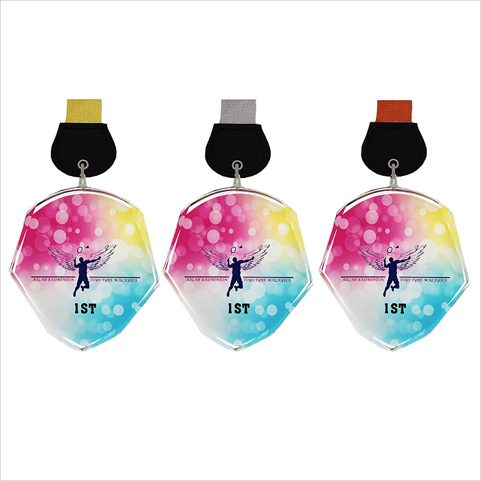 8347 - Crystal Hanging Medal (GOLD, SILVER, BRONZE)