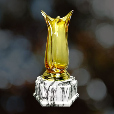 9394 - Exclusive Crystal Trophy