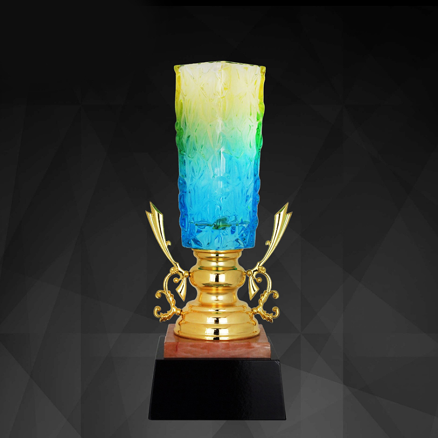 9183 - Exclusive Crystal Trophy