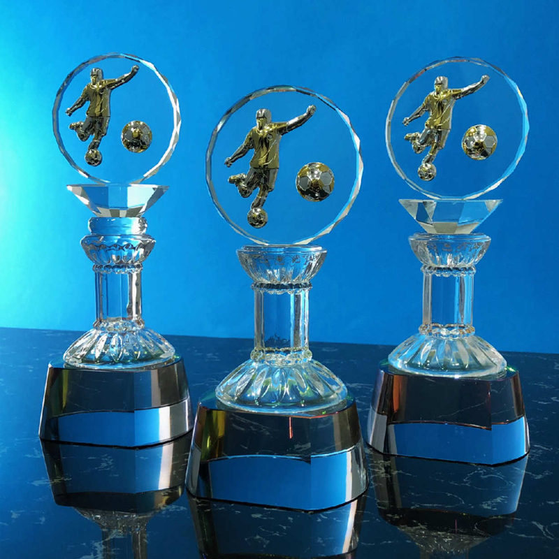 9372 - Exclusive Crystal Trophy