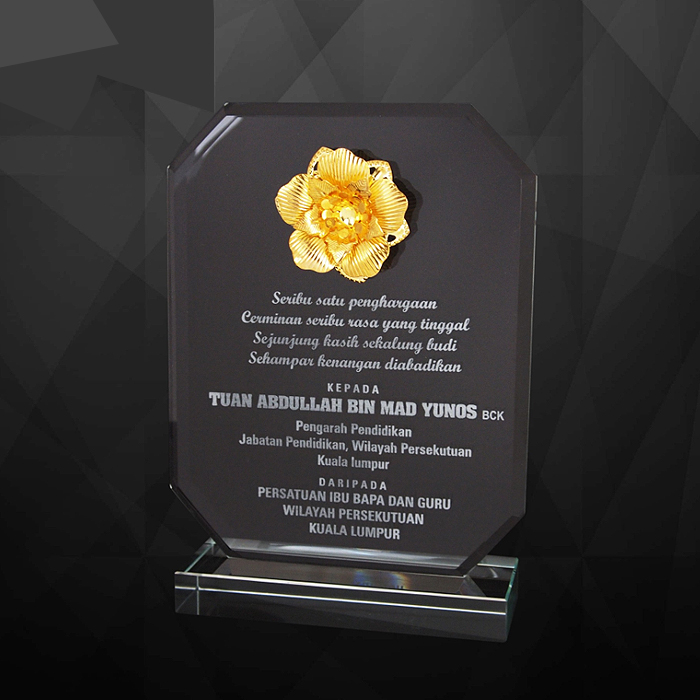 9219 - Exclusive Crystal Flower Plaques