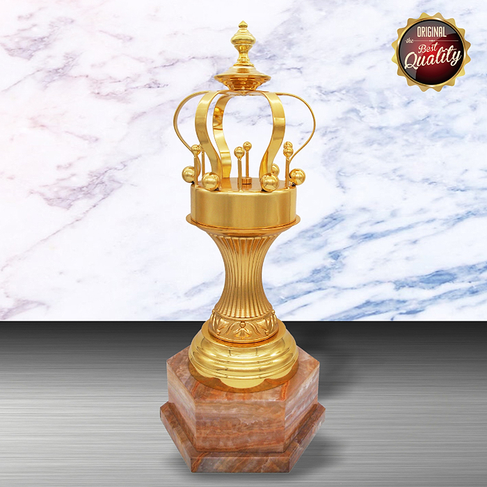 WS6183 - Exclusive White Silver Trophy