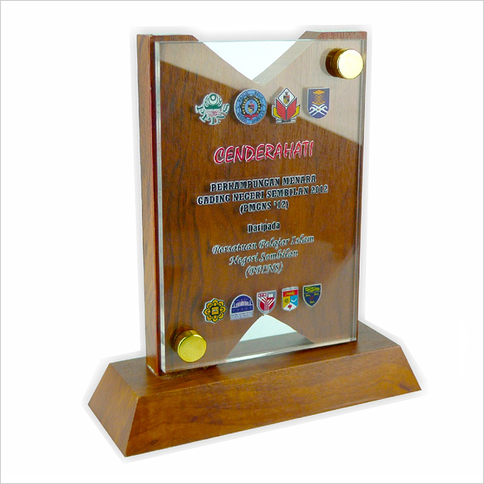 3010 - Exclusive Wooden Crystal Plaque