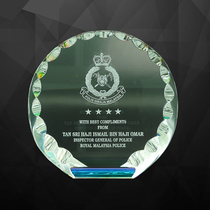 9004 - Exclusive Crystal Plaques