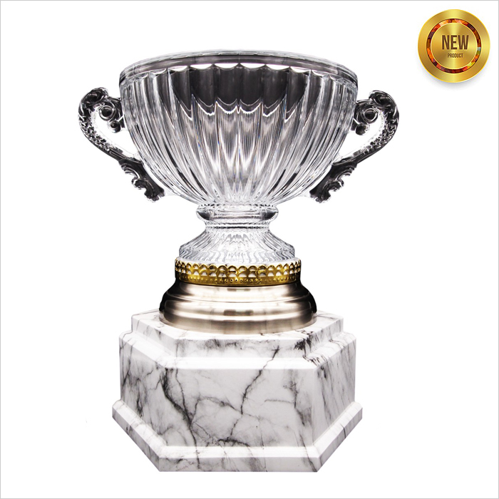 9336 - Exclusive Crystal Trophy