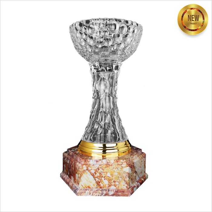 9335 - Exclusive Crystal Trophy