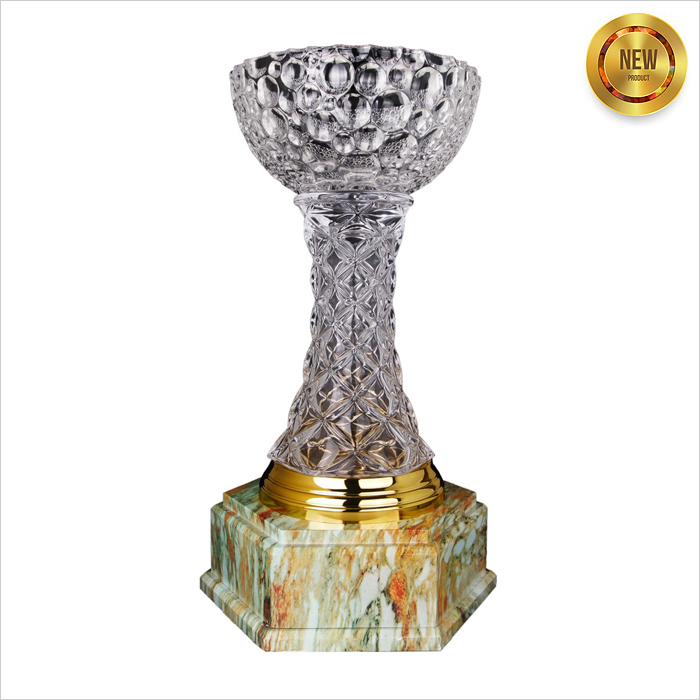 9330 - Exclusive Crystal Trophy