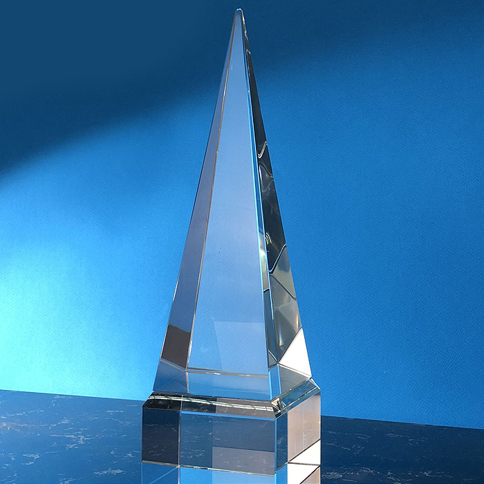 9311 - Exclusive Crystal Trophy